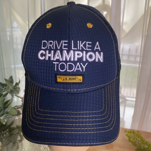 Trucker Hat with Breathable Mesh Adjustable in back - Picture 2 of 8